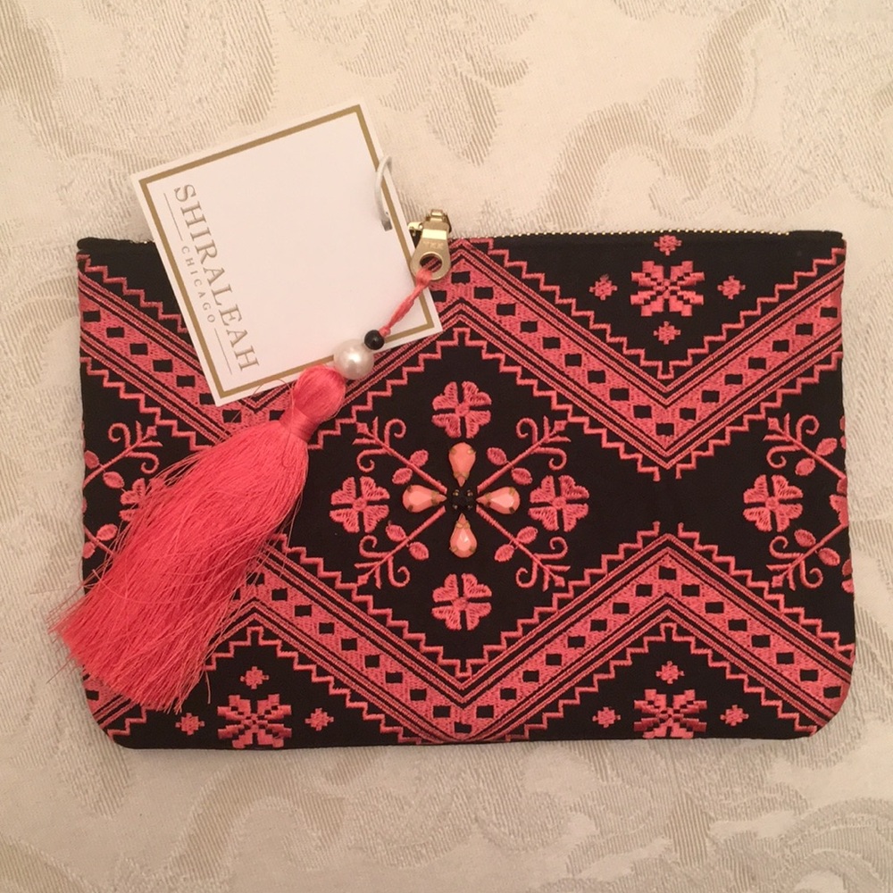 Coral Pochette